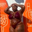 Jojo Todynho, de biquíni fio-dental na praia, esbanja sensualidade em ducha e leva web à loucura: 'Chocolate derretendo'