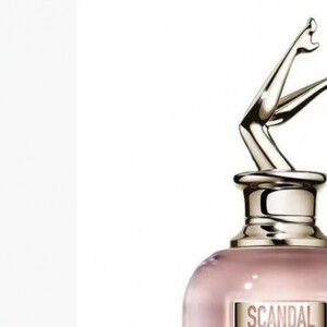 Perfume WePink Obsessed foi inspirado no perfume SCANDAL de Jean Paul Gaultier