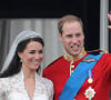 As rendas no vestido de noiva de Kate Middleton foram feitas à mo
