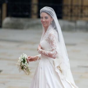 Kate Middleton usou um dos vestidos de noiva mais famosos dos últimos anos