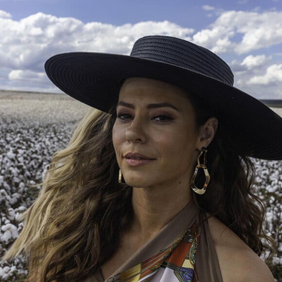 Em 'Justiça 2', Jordana (Paolla Oliveira) mata o meio-irmão para não ter que dividir sua herança com ele