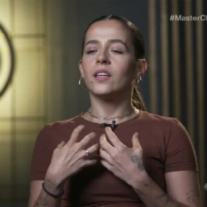 Laura, da 11ª temporada do 'MasterChef Brasil', chegou causando! Nascida nos Estados Unidos, a jovem exalou autoconfiança e deixou a web confusa sobre uma suposta arrogância