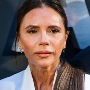 Victoria Beckham, aos 50 anos, encontrou no salmão um forte aliado para sua saúde