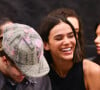 Bruna Marquezine e João Guilherme riram muito juntos durante o desfile da marca de Sasha Meneghel