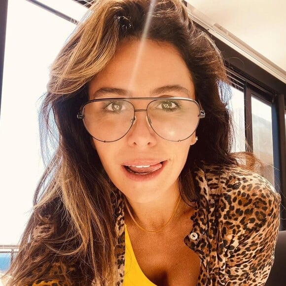 Giovanna Antonelli compartilhou os bastidores de um novo procedimento feito no bumbum em seus stories do Instagram