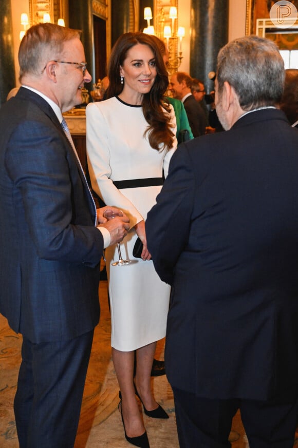 Kate Middleton usou o vestido pela primeira vez em maio de 2023, na véspera da coroação do Rei Charles III