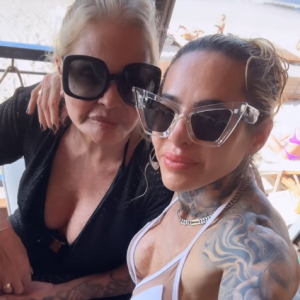 Parada atual de Cacá Werneck e Monique Evans é em Ibiza, destino paradisíaco na Espanha