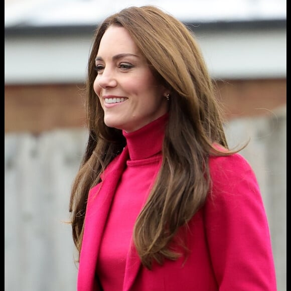 Kate Middleton não revelou local do câncer que trata há pelo menos três meses