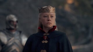 Emma D'Arcy, a Rhaenyra Targaryen em 'House of The Dragon', opina sobre ser pessoa não-binária na TV: 'Parece um verdadeiro privilégio'