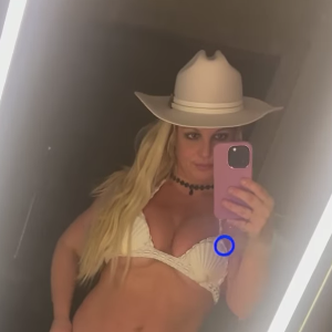 Em um desabafo nas redes sociais, Britney Spears disse que as críticas tem feito mal para sua autoestima