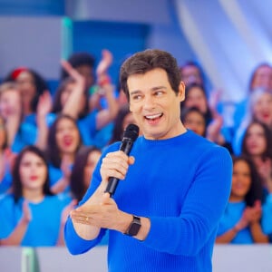 Celso Portiolli afirmou torcer por Eliana: 'Amizade linda'