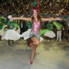 Paloma Bernardi mostra samba no pé no ensaio da Grande Rio na Marquês de Sapucaí
