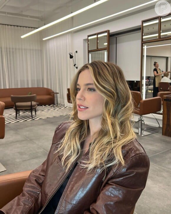 Alice Wegmann desabafa: 'Somos uma geração que tem que se formar em medicina e instagram. Em psicologia e instagram. Em atuação e instagram'