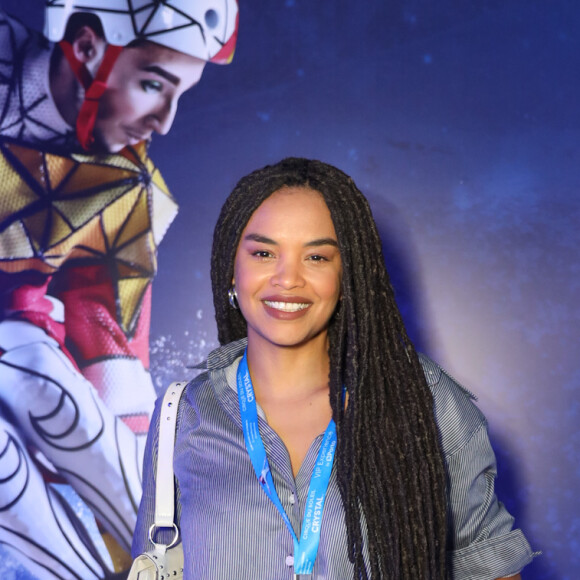 Lucy Ramos foi outra famosa a prestigiar o Cirque du Soleil, em São Paulo