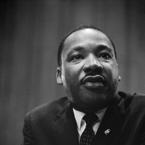 Martin Luther King se tornou símbolo da luta racial e nasceu no mesmo ano que Fernanda Montenegro: 1929