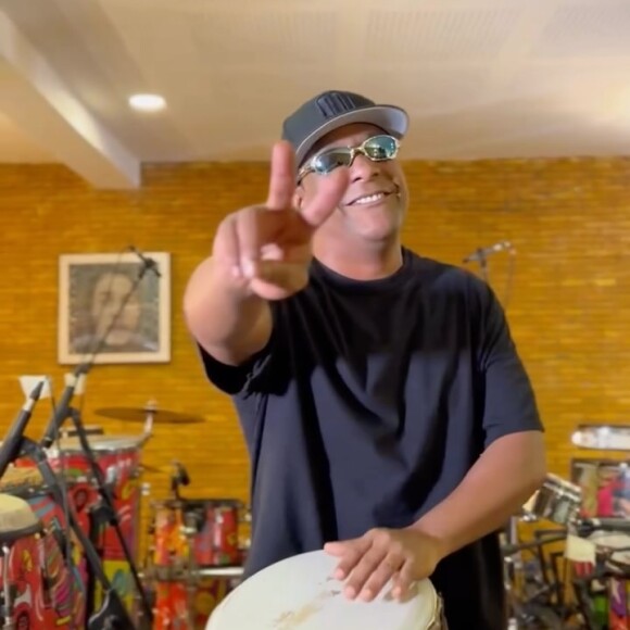 Márcio Victor respondeu Davi e, logo em seguida, fez publicidade para uma casa de apostas concorrente