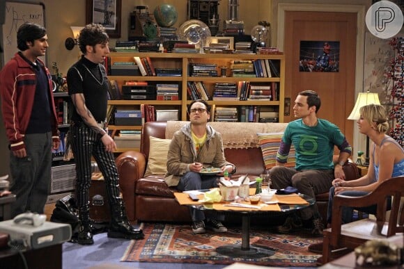 Em 'The Big Bang Theory', os personagens tiveram que subir escadas por 12 anos, mas não foi culpa deles