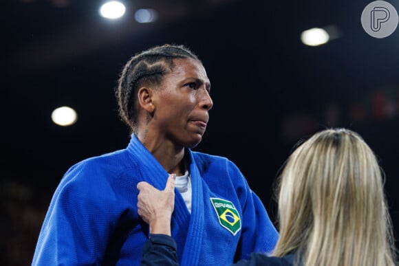 Rafaela Silva chora diante de derrota nas Olimpíadas 2024