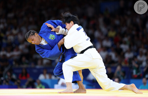 mulher da judoca Rafaela Silva chora diante de derrota e faz post comovente para a atleta