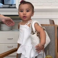 Filha de Neymar e Bruna Biancardi, Mavie aparece com bolsa grifada Dior. Saiba quanto custa!