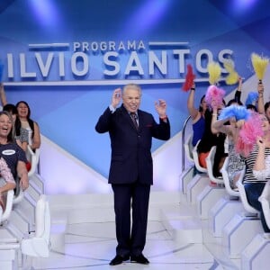 Silvio Santos foi submetido a novos exames de rotina no dia seguinte