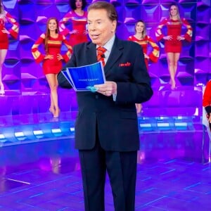 Silvio Santos apresentou melhoras no último domingo (04), após uma das medicações surtir efeito