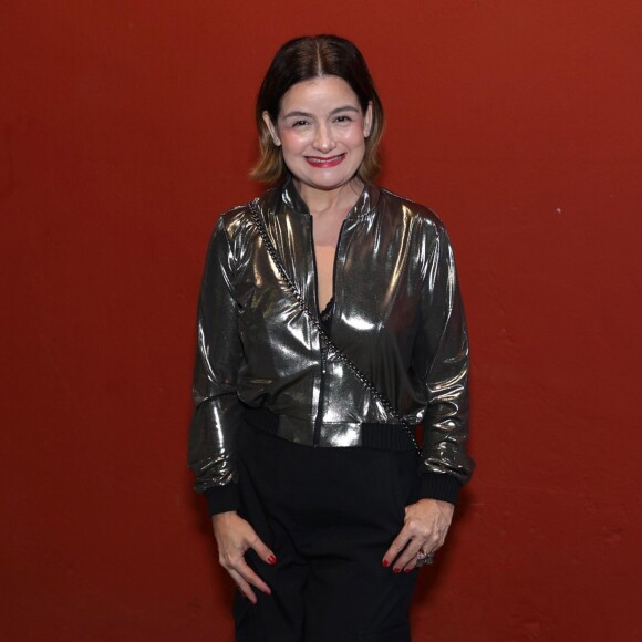 Cintia Oliveira, esposa de Lucio Mauro Filho, também marcou presença no evento.