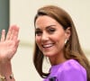 Kate Middleton vai deixar a Inglaterra em meio à batalha contra câncer; atitude 'preocupa' e 'perturba' ingleses