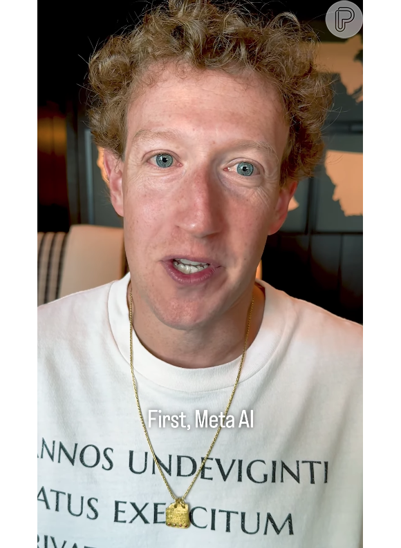 Com joias aparentes, camisetas estampadas e o cabelo bem mais grande, Mark Zuckerberg tem recebido comentários sobre sua aparência bem diferente nas redes sociais