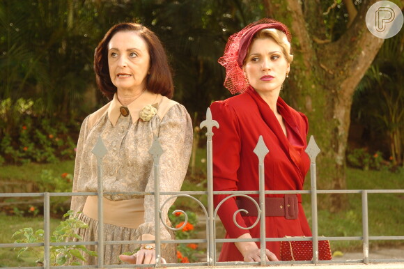 Débora (Ana Lúcia Torre) e Cristina (Flávia Alessandra) se tornaram vilãs icônicas e a sintonia da dupla se destaca em 'Alma Gêmea'