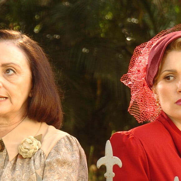 Débora (Ana Lúcia Torre) e Cristina (Flávia Alessandra) se tornaram vilãs icônicas e a sintonia da dupla se destaca em 'Alma Gêmea'