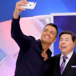 Leo Dias já chegou a ser um dos convidados para o programa do Silvio Santos e perguntou ao apresentador quem era a filha preferida