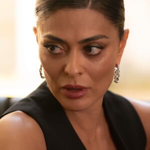 Juliana Paes é a criminosa Bruna em Vidas Bandidas