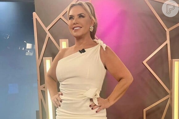 Flor Fernandez tentou carreira de miss e passou por abuso