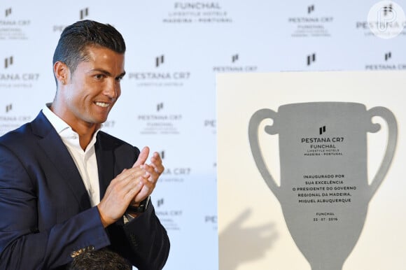 Cristiano Ronaldo oferece boas condições de salários que chegam a R$ 13.967 por mês