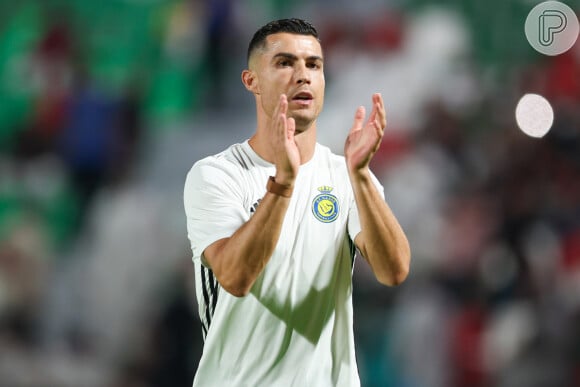 O hotel de Cristiano Ronaldo também propõe "comemorar seu aniversário juntos", além de um desconto de 25% em bares e restaurantes