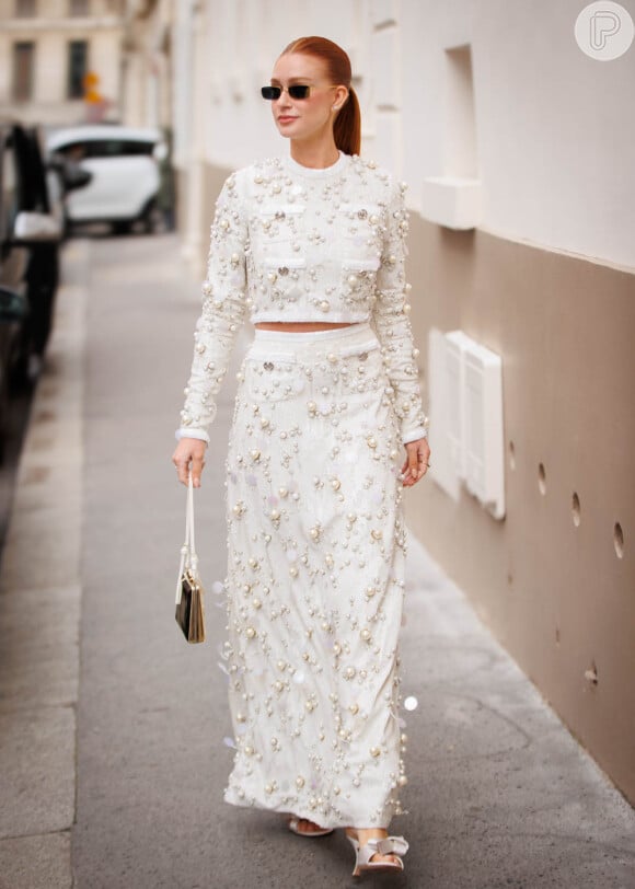 Marina Ruy Barbosa apostou num look all white com brilhos.