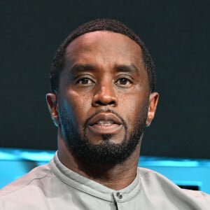 Rapper P. Diddy segue preso nos EUA sob acusações de abuso sexual, tráfico de pessoas e outros crimes