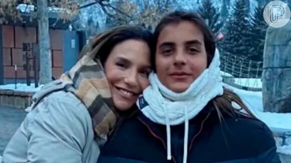 Ivete Sangalo destacou personalidade do filho, Marcelo, no aniversário de 15 anos do adolescente: 'Que coisa deliciosa é ver você crescer, mantendo sua gigante habilidade de amar, adquirindo a cada segundo novas experiências e habilidades que me deixam realmente impressionada e orgulhosa'