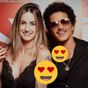 Mari Palma tirou foto com Bruno Mars durante show em São Paulo, no Brasil.