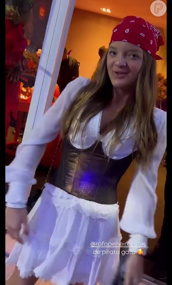 Rafaella Justus foi uma das convidadas da festa de Halloween