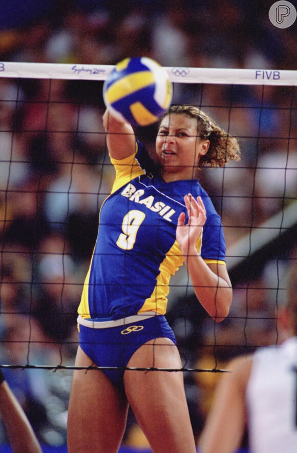 Walewska Oliveira foi um dos maiores nomes do vôlei brasileiro e ganhou a medalha de ouro na Olimpíada de Pequim-2008