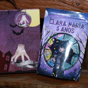 Decoração do aniversário de 5 anos de Clara Maria foi inspirada em "A Família Addams"