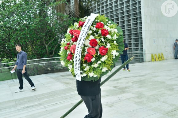 Maguilça ganhou coroa de flores em seu velório; ex-lutador foi ícone do boxe brasileiro