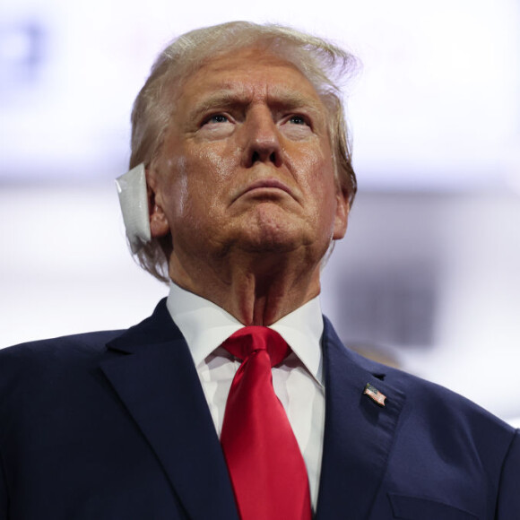 O ex-presidente Donald Trump (Partido Republicano), também está na batalha pela eleição.