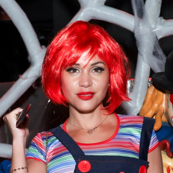 Baile do Helinho: ex-'BBB' Maria Melilo se vestiu de Chucky em festa de Halloween