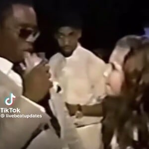 P. Diddy questiona Daveigh Chase, então com 12 anos em 2003, se ela vai a um pós-festa de premiação da MTV