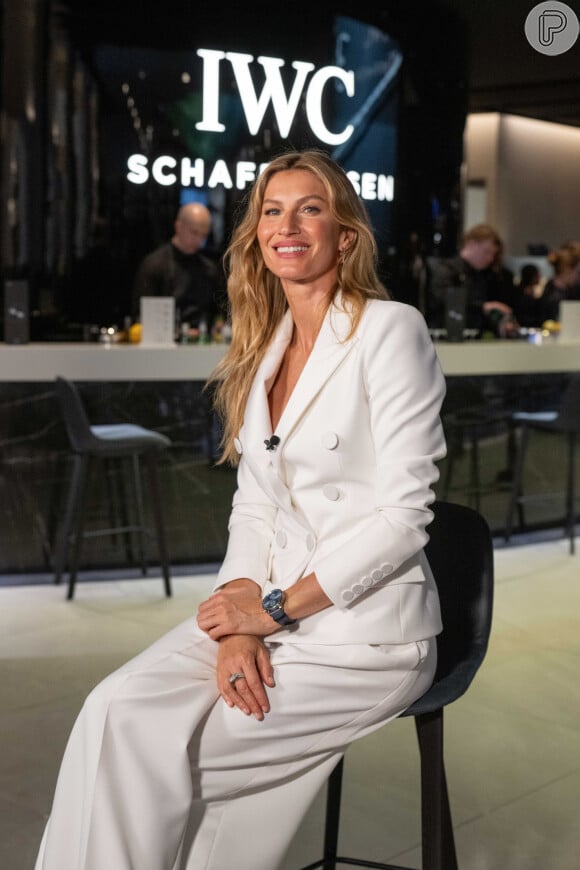 Nova gravidez de Gisele Bündchen, aos 44 anos, foi confirmada em 28 de outubro de 2024