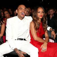 Rihanna e Chris Brown terminam novamente o namoro