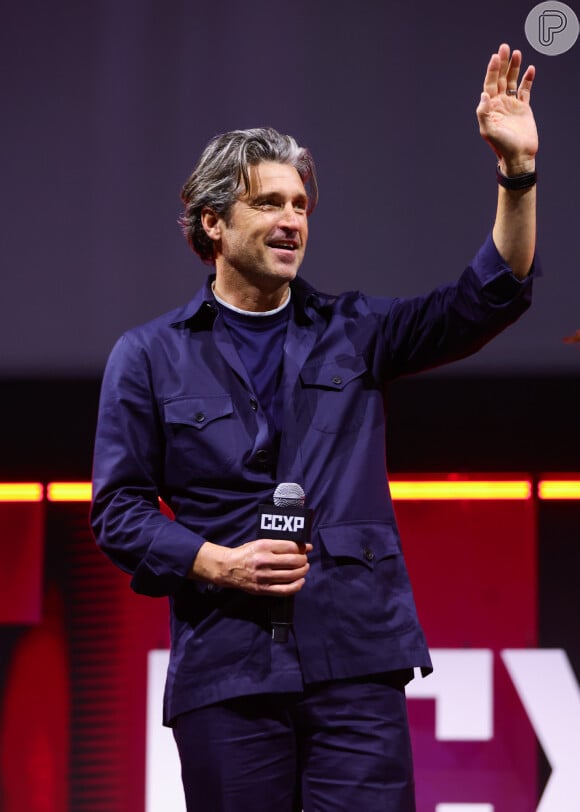 Looks dos famosos na CCXP 24: O astro Patrick Dempsey usou um look simples e super estiloso no evento 